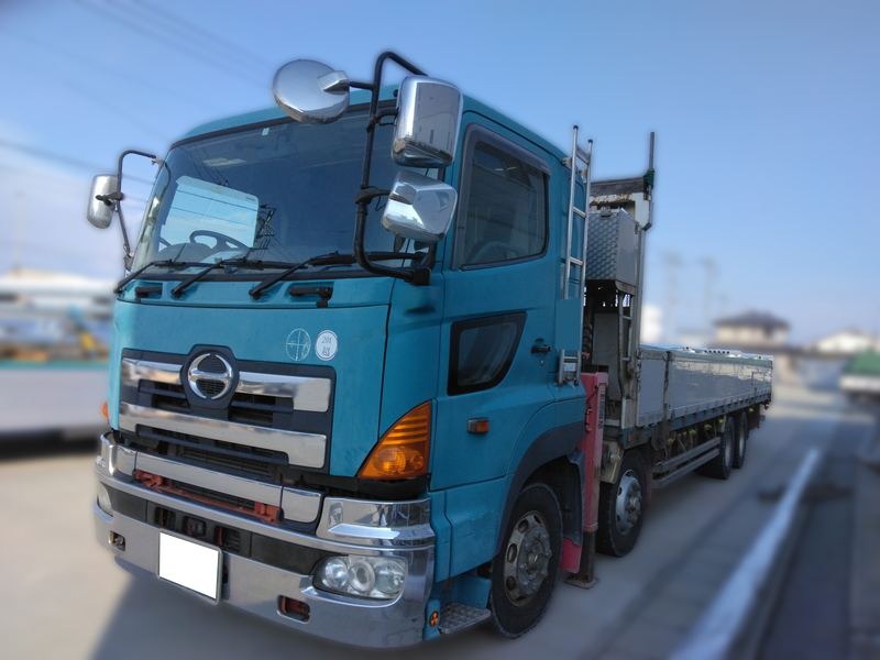 日野　プロフィア