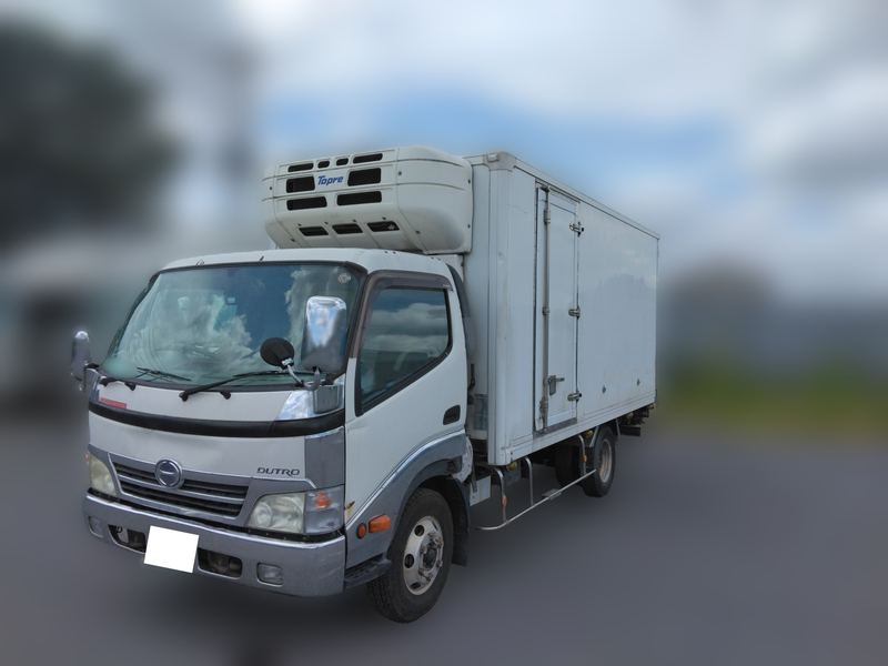 日野　デュトロ