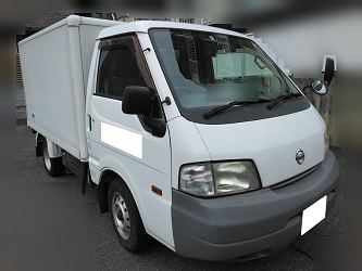 ニッサン　バネット