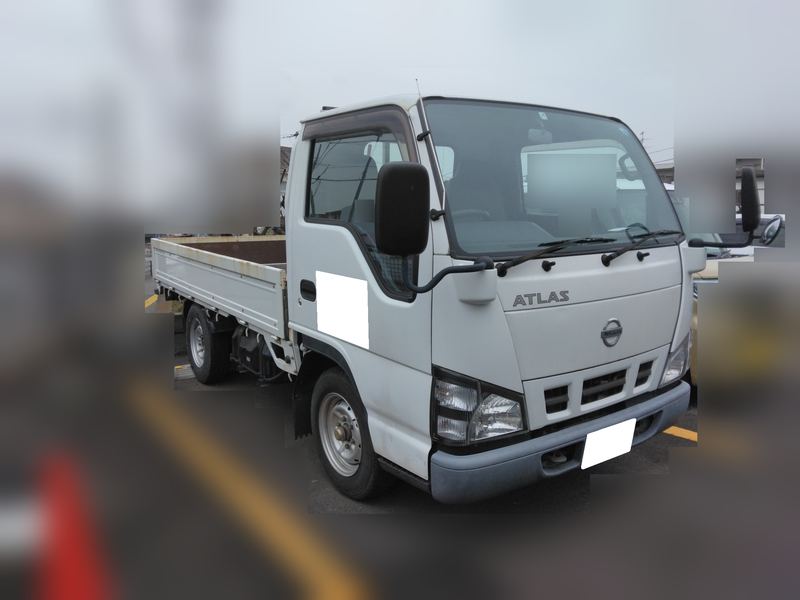 ニッサン　アトラス
