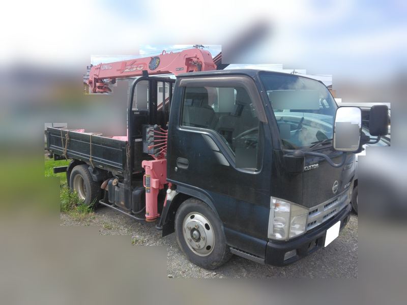 ニッサン　アトラス