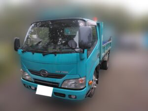 日野　デュトロ